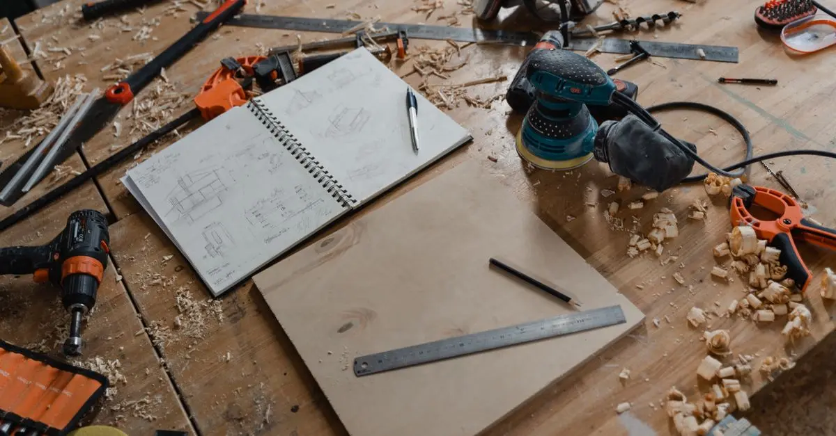 Comparativa de tipos de madera para bricolaje