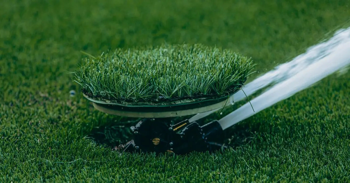 Cómo elegir el sistema de riego más eficiente para tu jardín