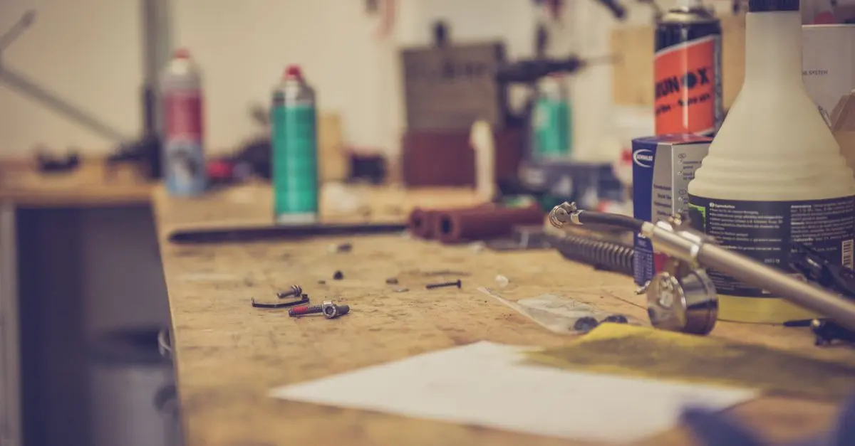 Cómo hacer un organizador de herramientas con materiales reciclados