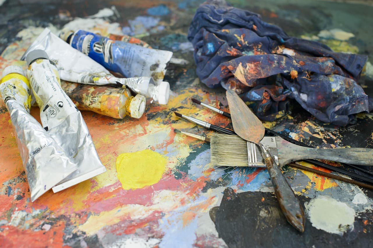Cómo elegir la mejor pintura para tus proyectos de bricolaje